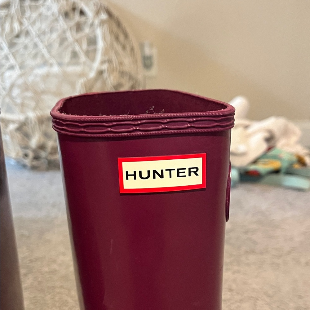 Hunter Deep Burgundy Tall Boots - Picture 2 of 4